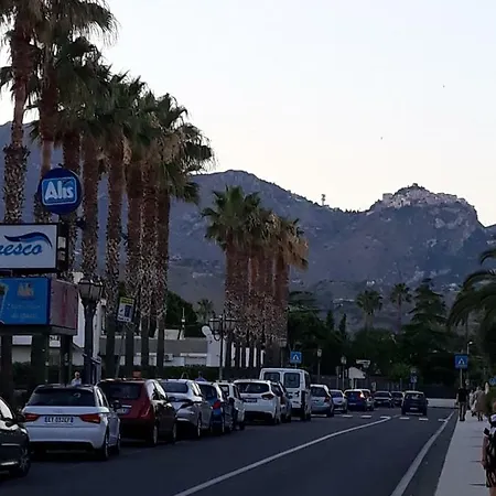 Ipanema Flat Daire Giardini Naxos