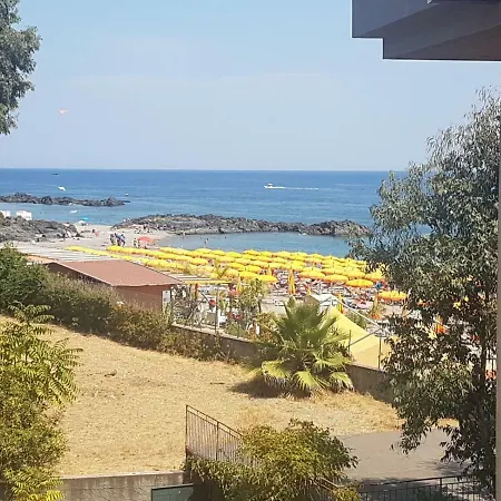 Daire Ipanema Flat Giardini Naxos